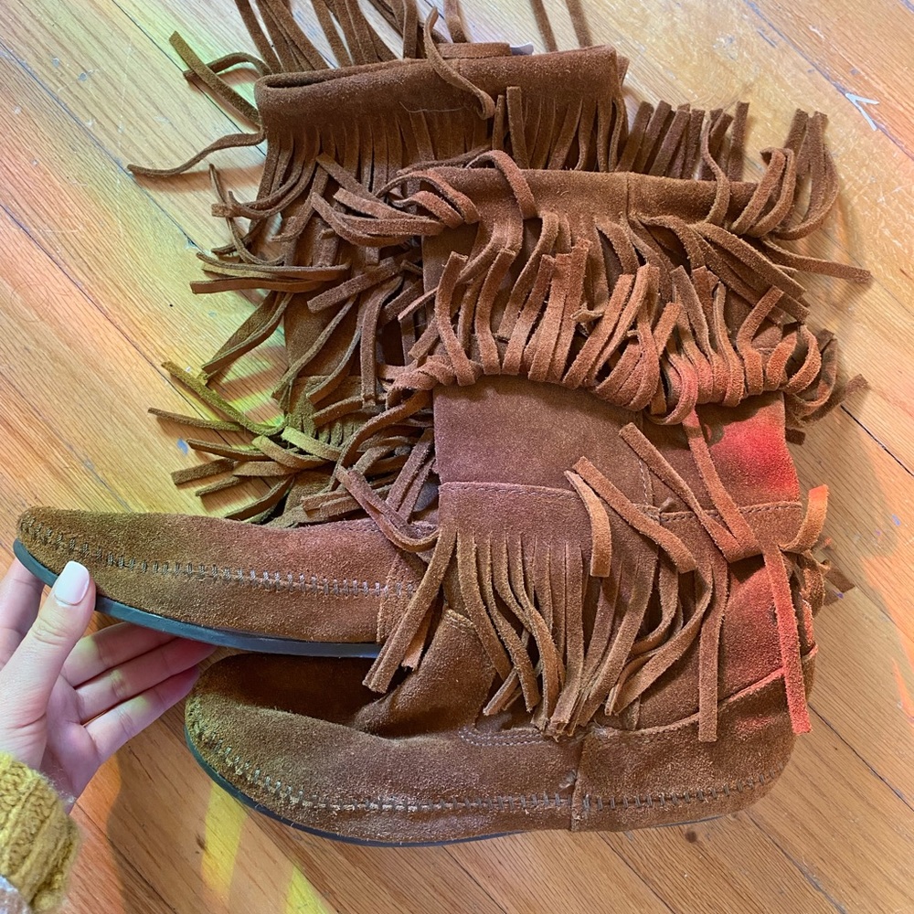 Minnetonka Moccasin Boots